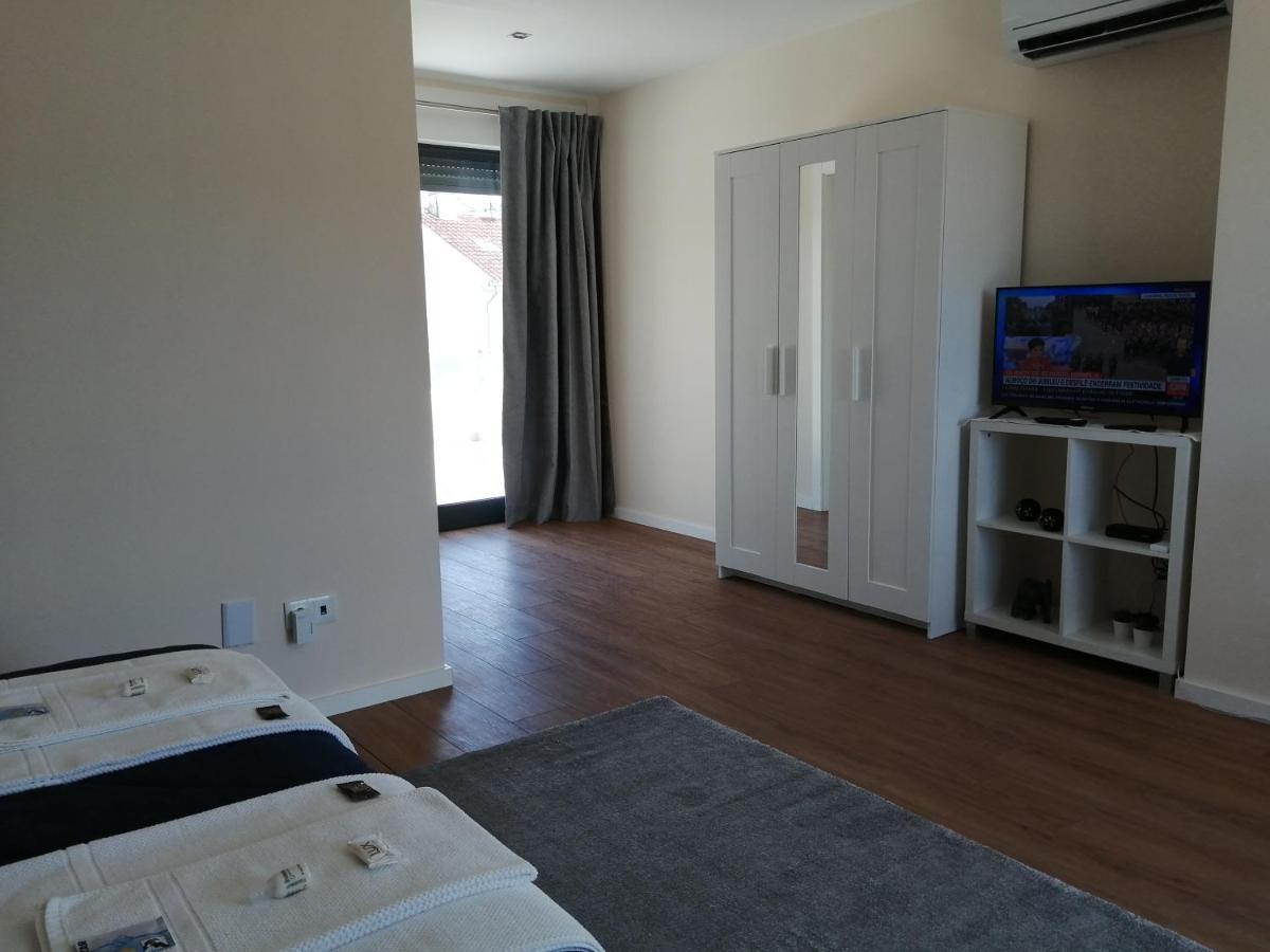 Quinta Da Lousa Guest House - Valongo - Porto Luaran gambar