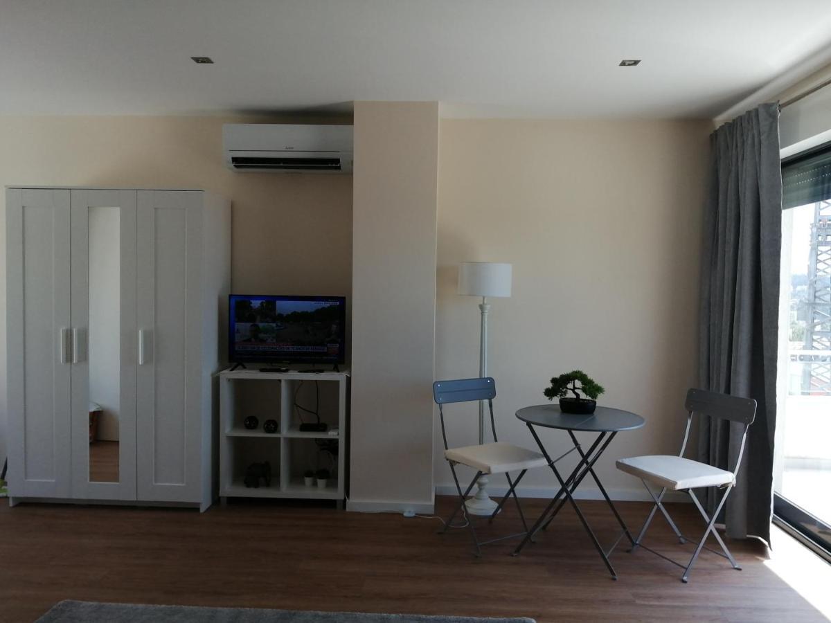 Quinta Da Lousa Guest House - Valongo - Porto Luaran gambar