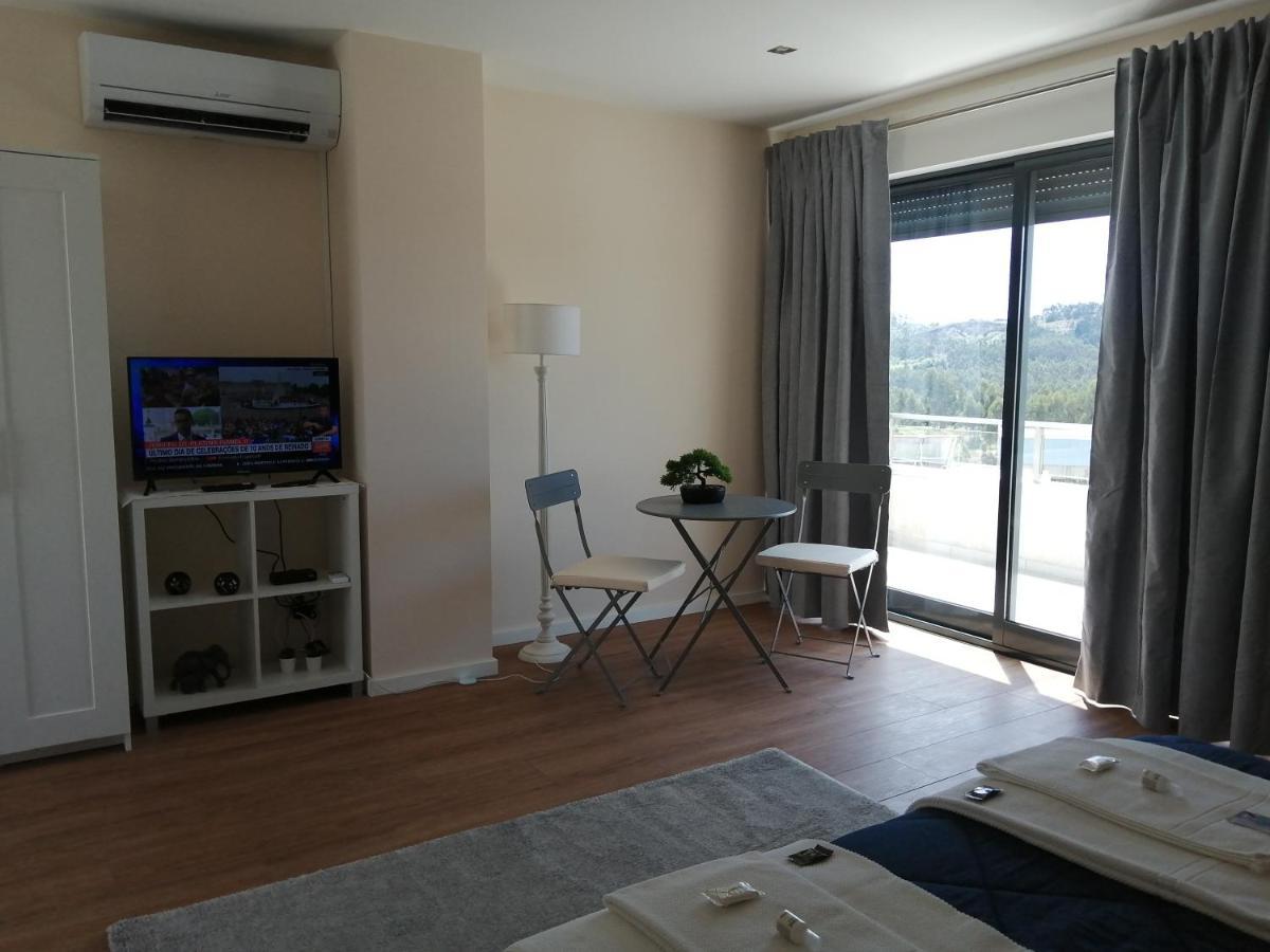 Quinta Da Lousa Guest House - Valongo - Porto Luaran gambar