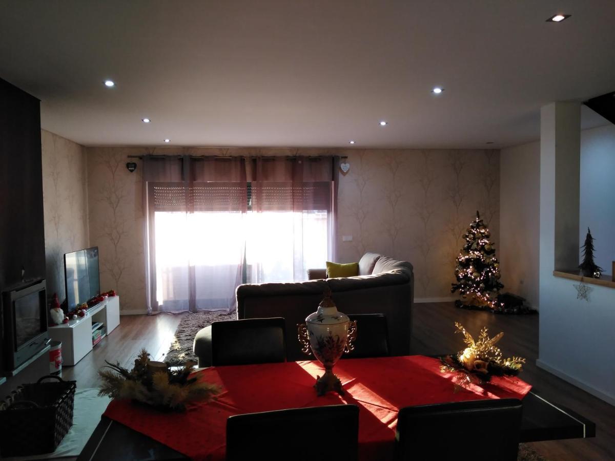 Quinta Da Lousa Guest House - Valongo - Porto Luaran gambar